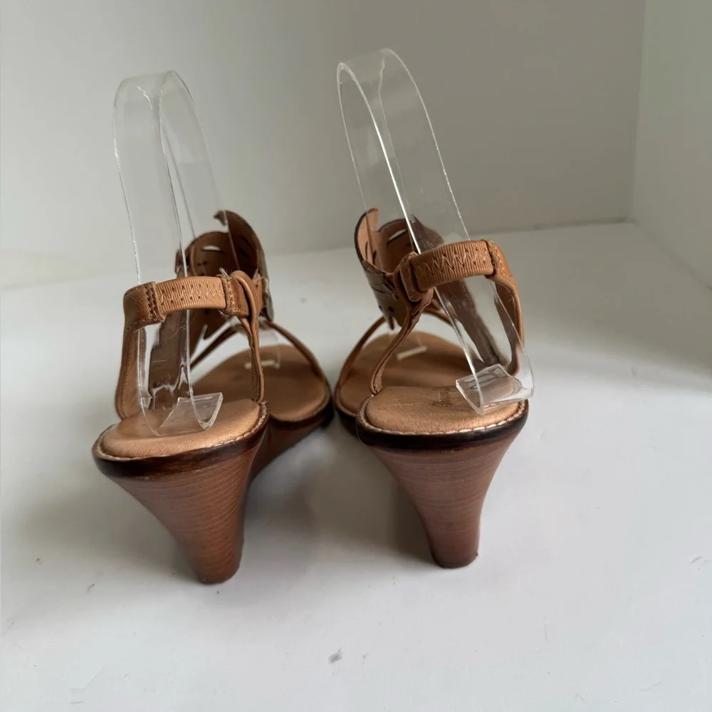Tommy Bahama Plumeria Leather Wedge Sandals Size 6.5_14